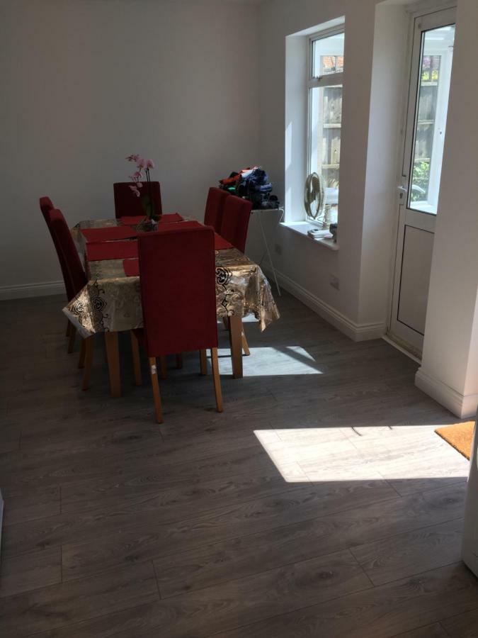 Rushden Vacation Home 亨顿 外观 照片