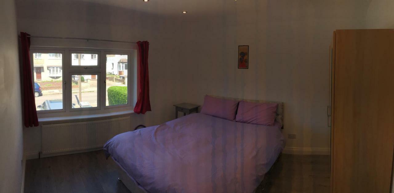 Rushden Vacation Home 亨顿 外观 照片