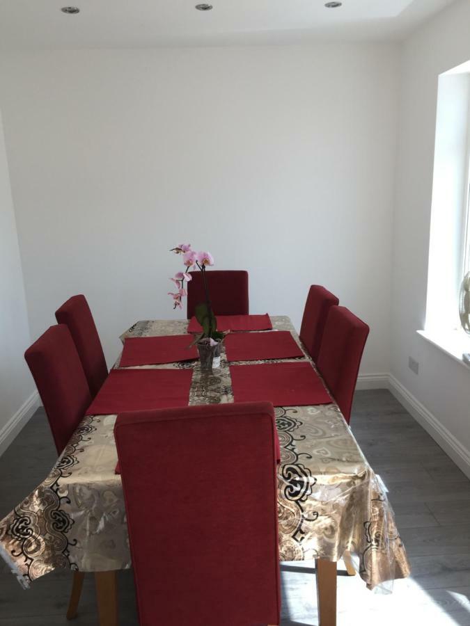 Rushden Vacation Home 亨顿 外观 照片