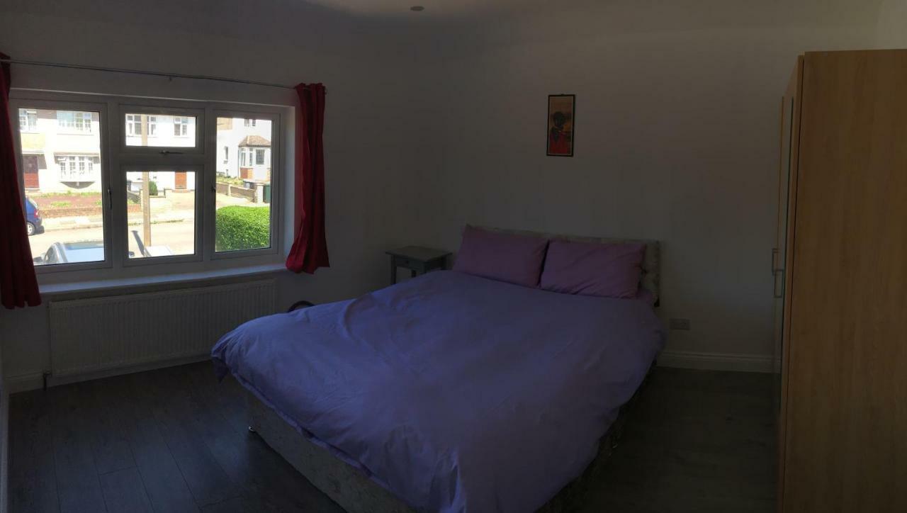 Rushden Vacation Home 亨顿 外观 照片